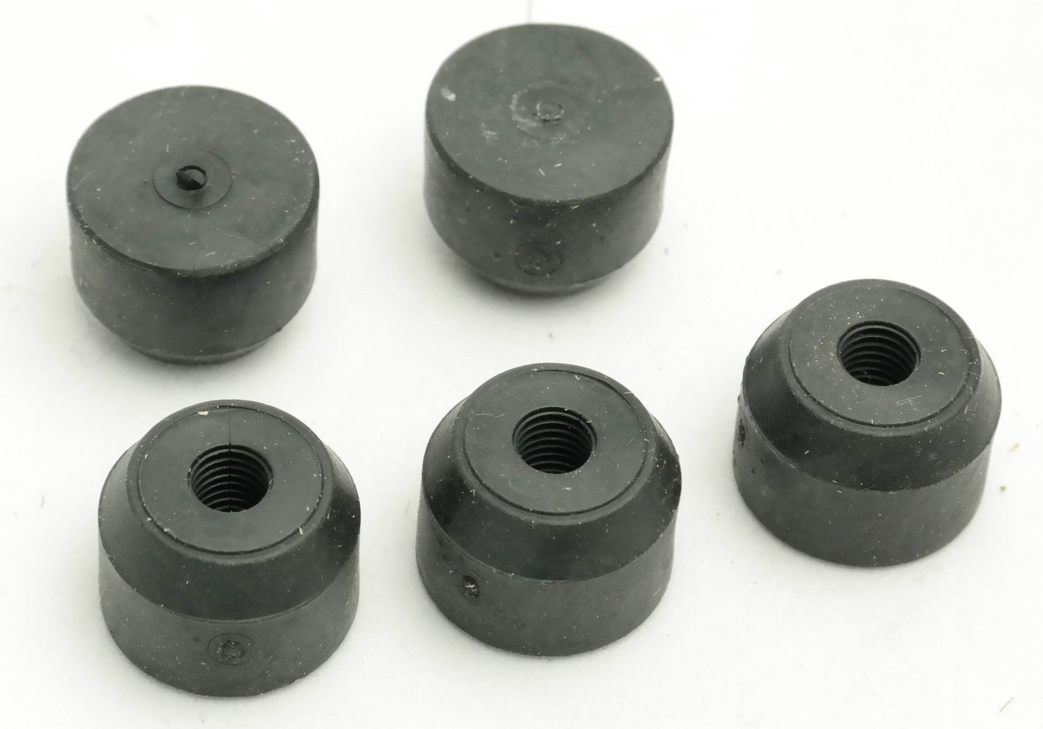 Picture of 15-5623-10V Aspöck Dichtstopfen geschlossen 6mm schwarz Preis/5 Stk.